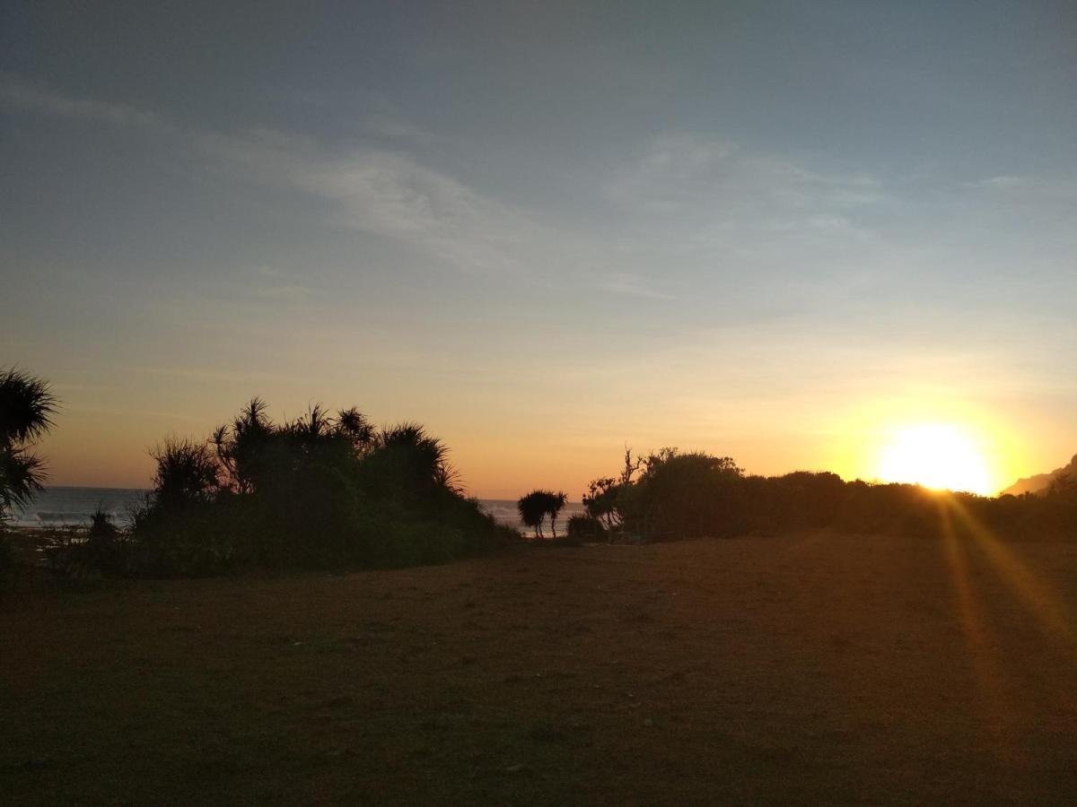 Villa Nunggalan Hut Uluwatu Esterno foto